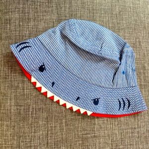 Boden Shark Bucket Hat